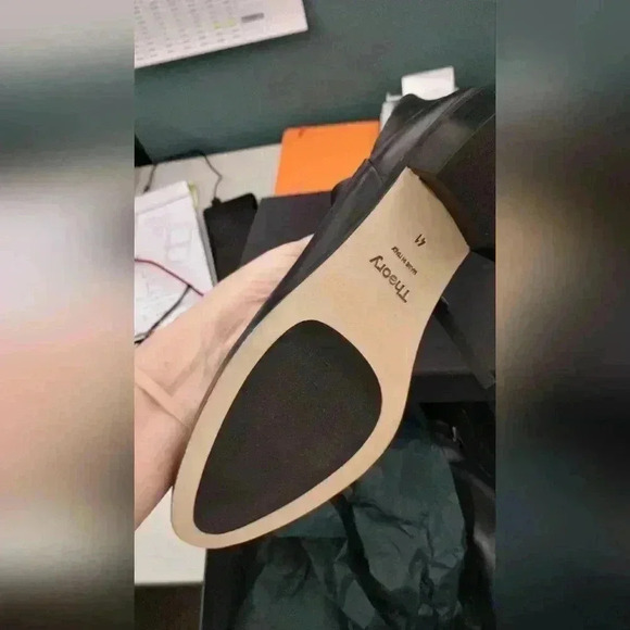 NWB Theory Black Slit Boots Gloss Calf Sz 41 (US 10) - Picture 3 of 5